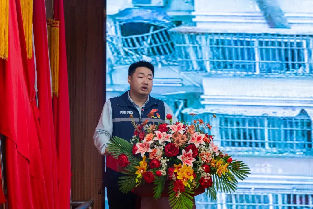 西安城市建设职业学院举办消防安全知识讲座暨应急演练活动