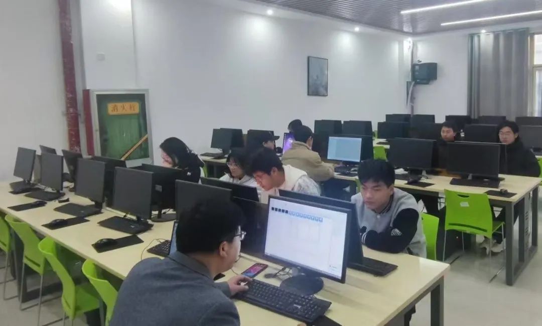 祝贺！陕西电子信息职业技术学院学子在蓝桥杯全国大赛中斩获9项大奖！