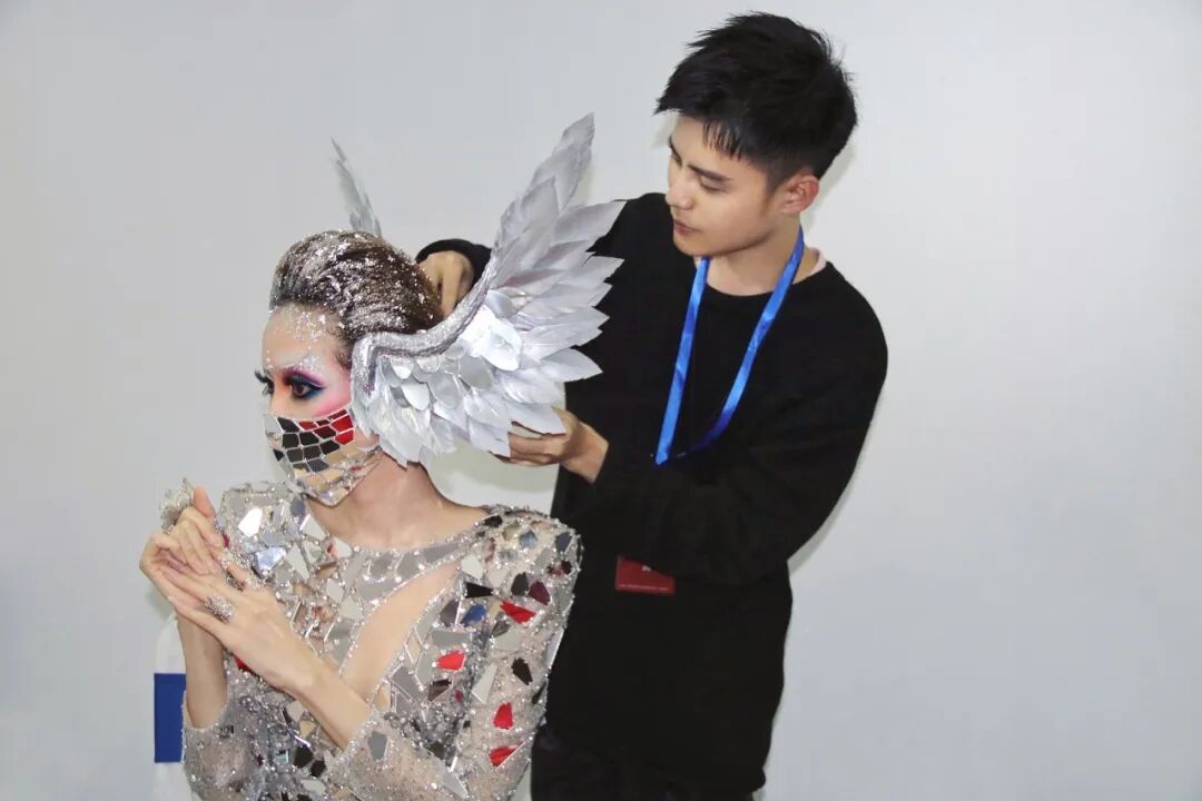 名师赋能｜三位行业专家受聘西安高新技师学院美容保健专业客座教授
