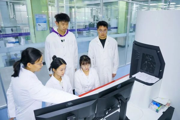 西京学院材料科学新晋ESI全球前1% 学科建设再添里程碑4.jpg