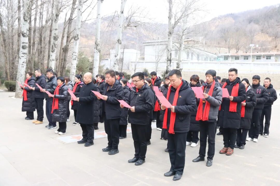 陕西旅游烹饪职业学院组织师生党员赴延安开展主题教育活动