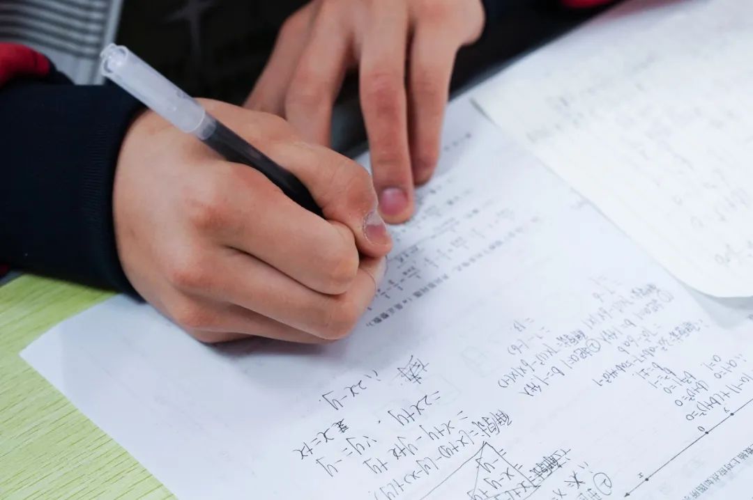 以考促学 固本知新 | 西安新高教职业高中2025年3月月考纪实！