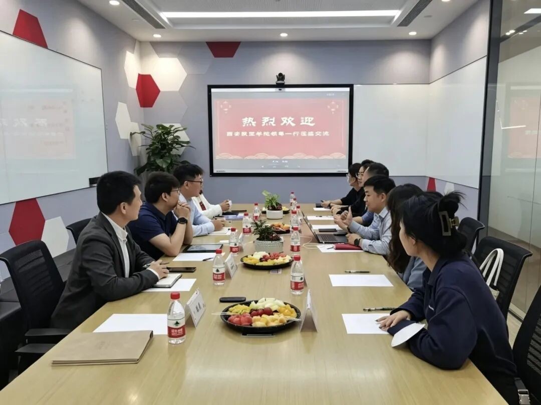 华为授权服务中心来了！西安欧亚学院又一产教融合场景落地