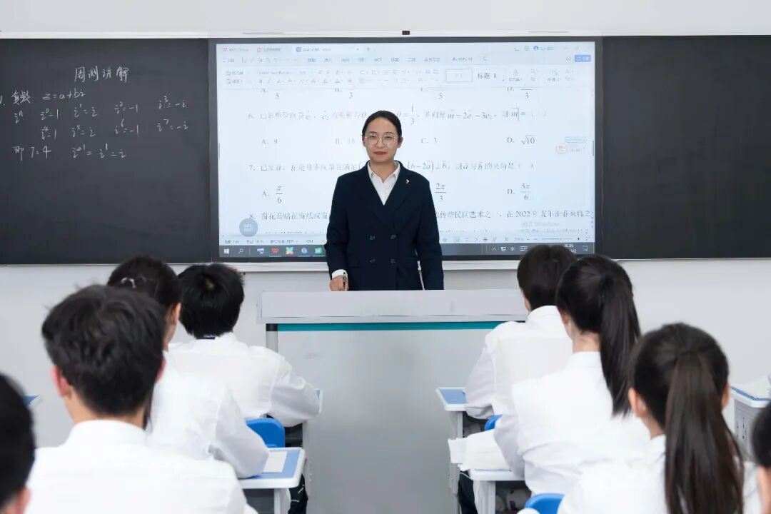 征集志愿丨西安育华职业高中试点“综合高中班”征集志愿开启！