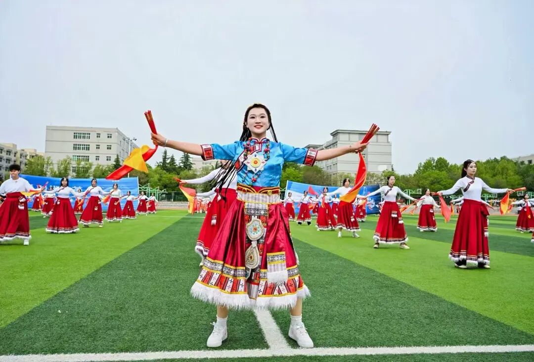 活力全开！西安交通职业学校第18届田径运动会开幕！