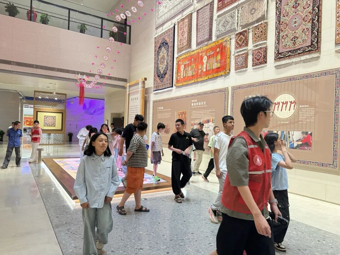 【三下乡】西安明德理工学院学子赴新疆开展暑期社会实践活动