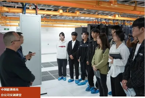 @陕西考生！南充电影工业职业学院在陕西招生代码：7371，莫失良机！