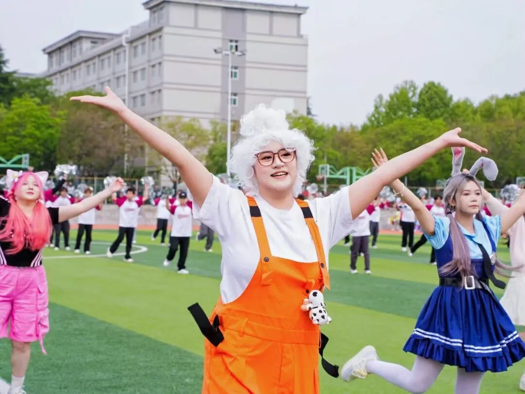 活力全开！西安交通职业学校第18届田径运动会开幕！