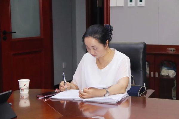 筑牢安全防线，守护美好"食"光 | 西安东方职业高级中学召开校园食品安全会