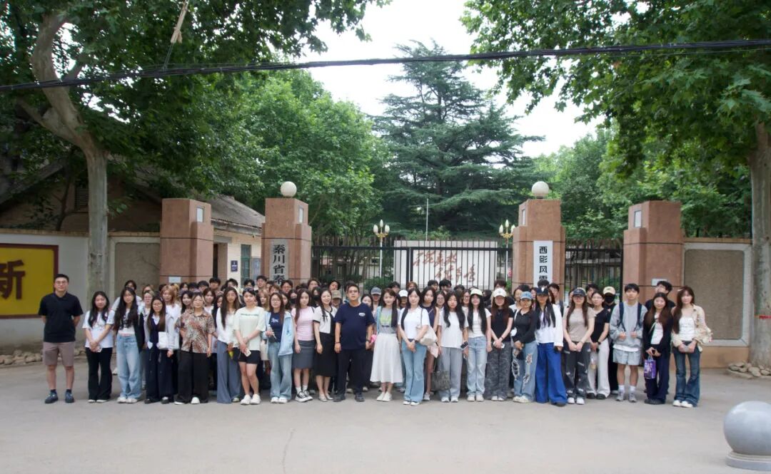 西安明德理工学院学子在竞赛与实践中展现青春风采！