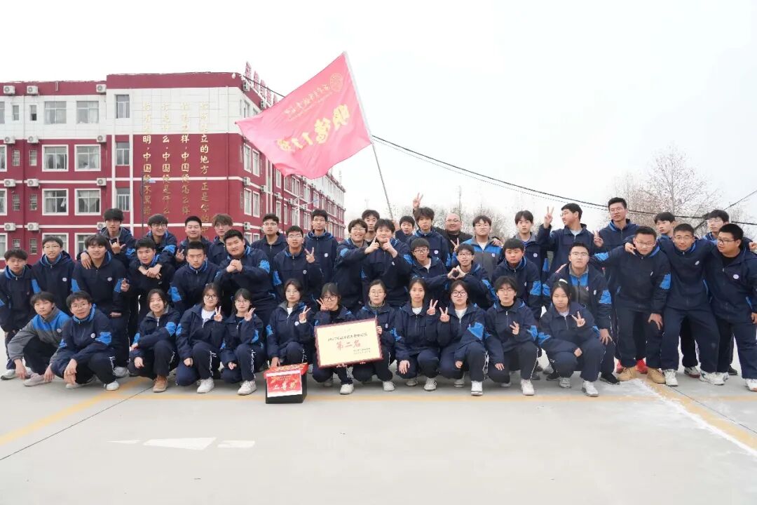 武动青春，扬我风采！西安育华职业高中首届武术操评比大赛圆满落幕