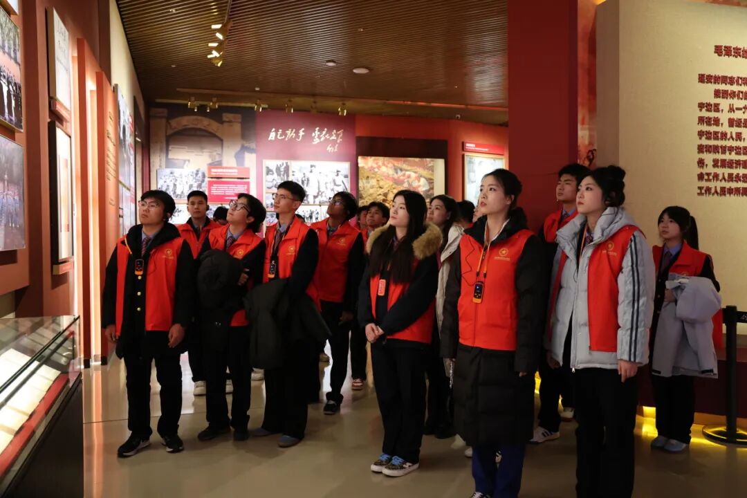 西安铁路职业技术学院青年学子于红色沃土淬炼初心