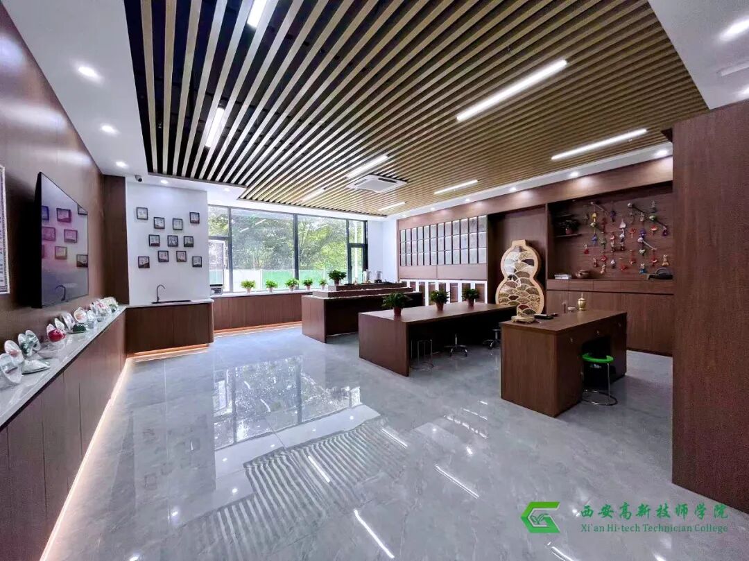 西安高新技师学院中药专业，带你传承国粹精华！