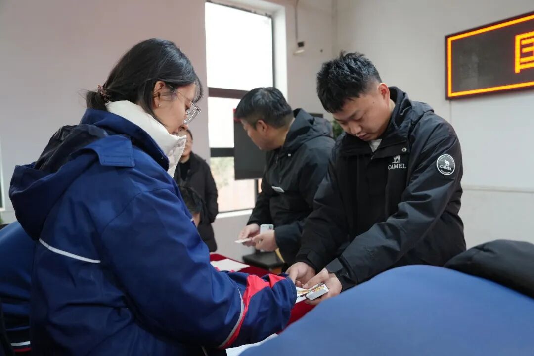 资助之光，照亮前路|西安博雅艺术职业高中举行国家助学金资助卡发放仪式