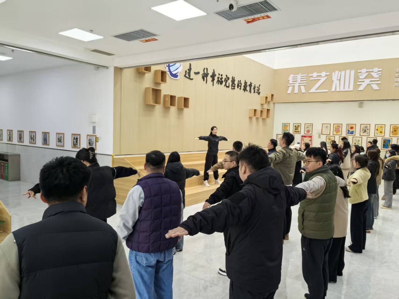 西安欧亚学院结对帮扶清涧县青年教师调研能力提升培训高质量完成 西安欧亚学院结对帮扶清涧县青年教师调研能力提升培训高质量完成