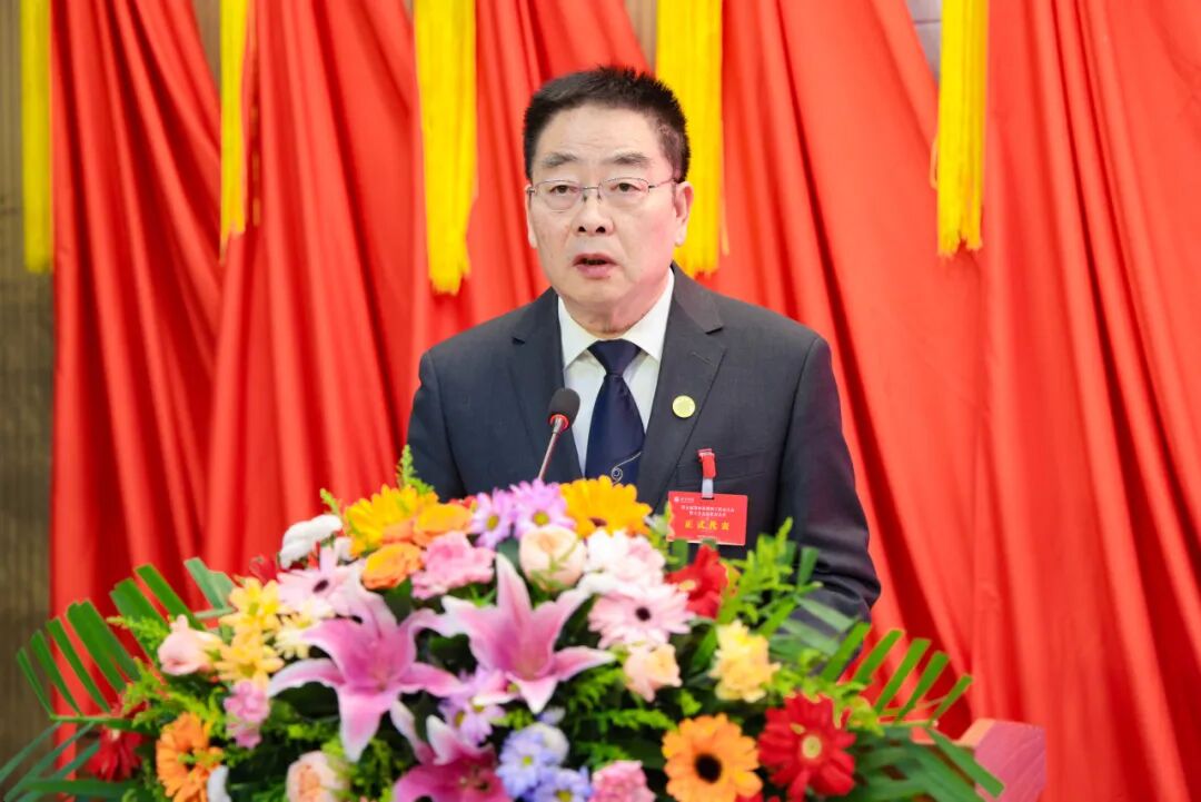 凝心汇智启新程！西京学院五届四次教代会暨工代会圆满召开