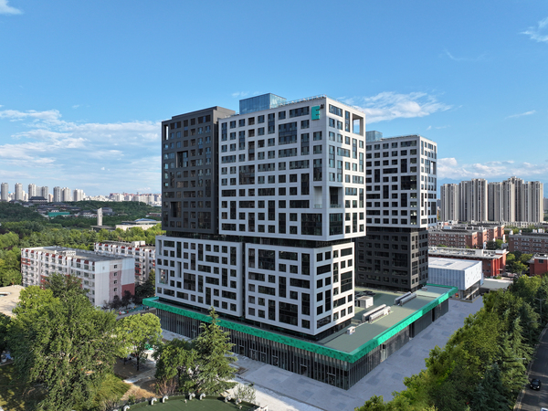 西安欧亚学院“通识 Art+”精彩回顾,重温秋季校园里的思想聚会2.jpg