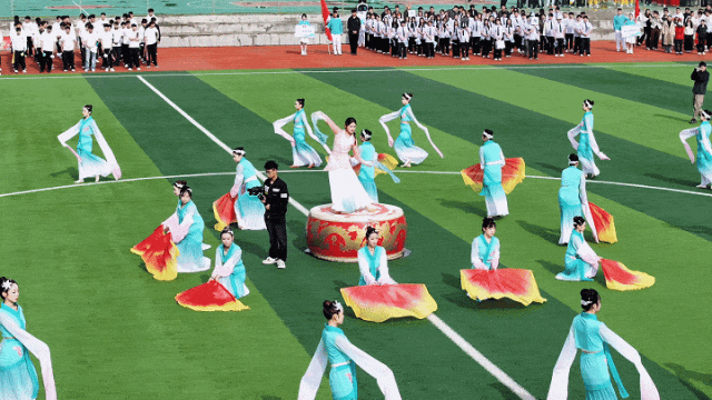 活力全开！西安交通职业学校第18届田径运动会开幕！