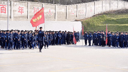 武动青春，扬我风采！西安育华职业高中首届武术操评比大赛圆满落幕