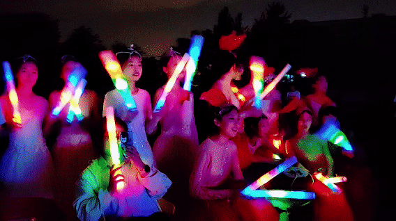 震撼！温暖！感动！青春！西安博雅艺术职业高中职教活动周展演暨2025届毕业晚会