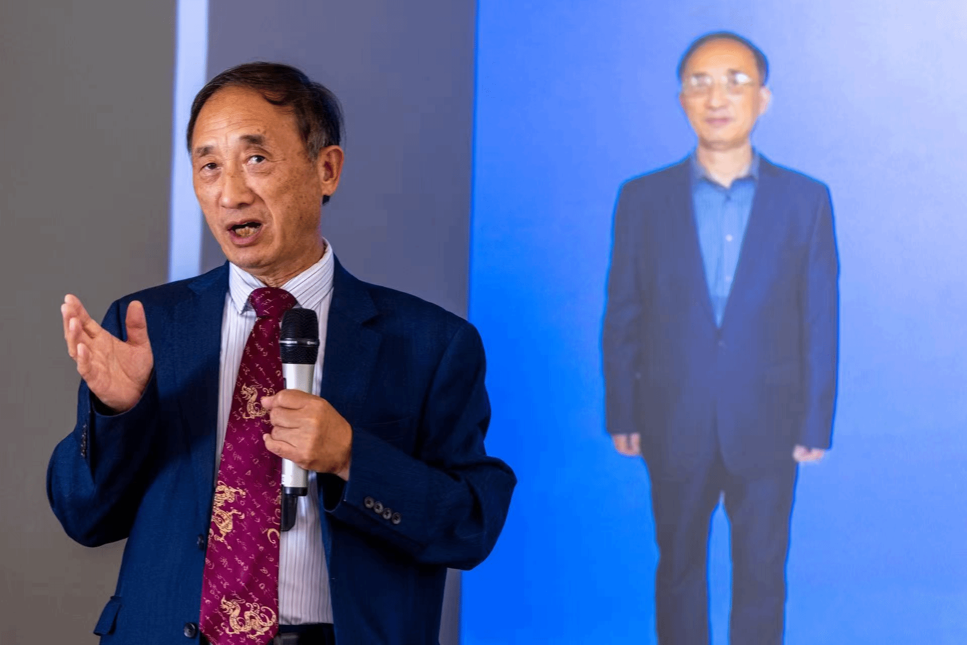 2026中英数字教育创新论坛在英国剑桥举办 西安培华学院作为唯一中国高校承办