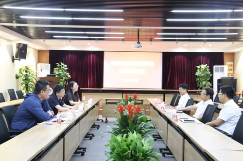 长水教育集团、中国红色文化研究会领导莅临西安铁道技师学院参观考察3.png