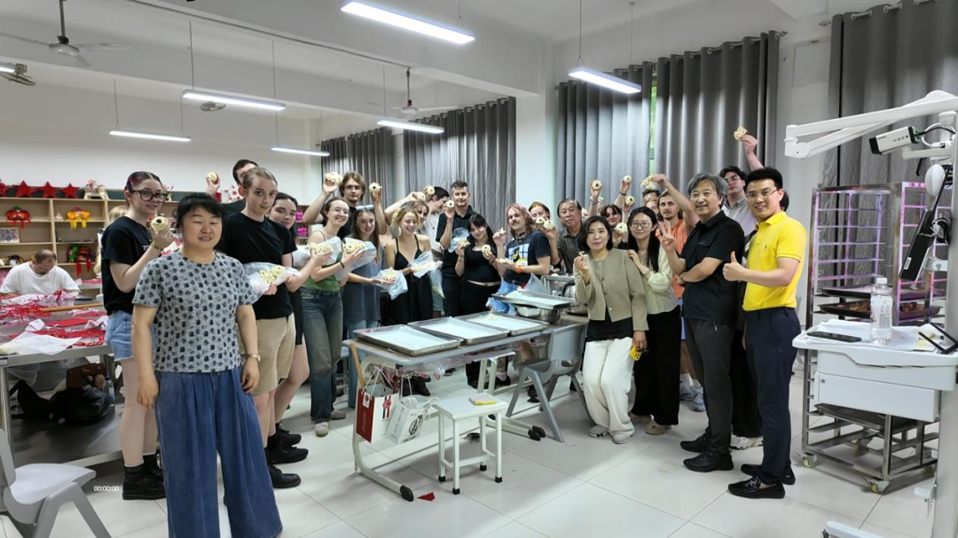 融汇中西，共育未来：西京学院与澳大利亚堪培拉大学共绘艺术教育合作新图景