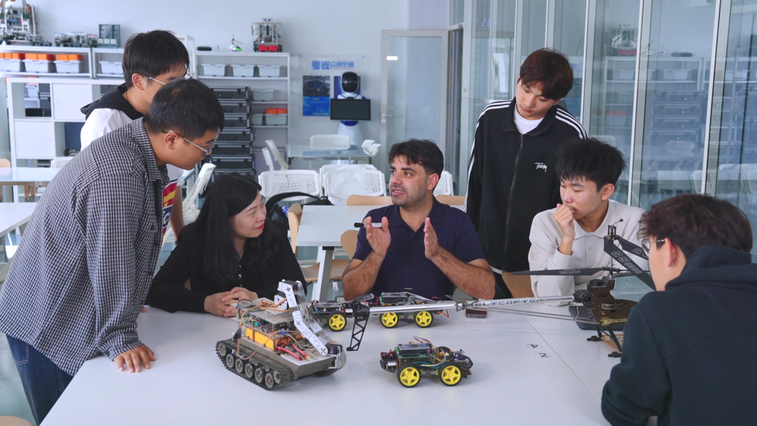 成功获批！西安欧亚学院与英国伯明翰大学学院合作举办的软件工程专业本科教育项目