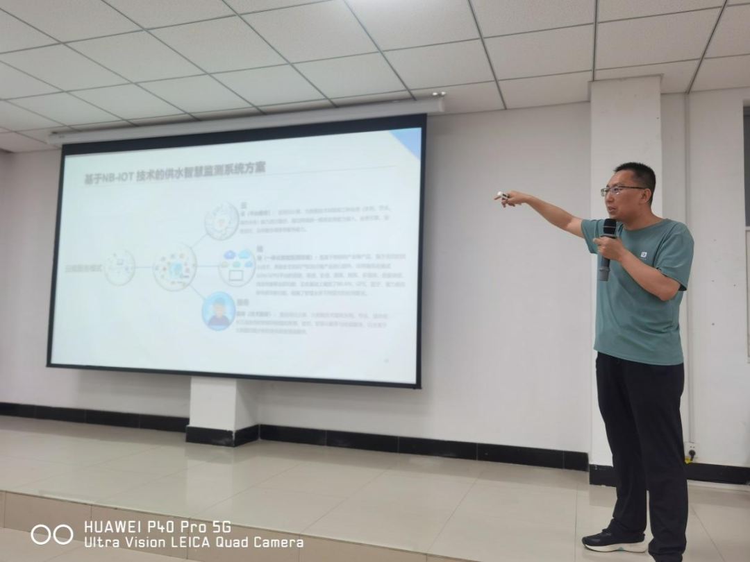 奋斗故事点亮青春征程|陕西电子信息职业技术学院举办杰出校友学术报告会