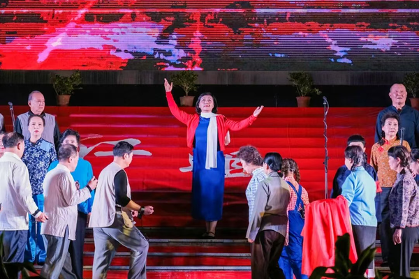 西安明德理工学院爱国主义教育大型清唱剧《江姐》走进学校 西安明德理工学院爱国主义教育大型清唱剧《江姐》走进学校