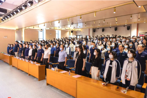 西安现代职业高中2022秋季学期开学典礼暨表彰大会隆重举行3.png