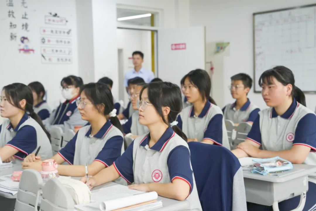 重磅！西安博雅艺术职业高中获批“2025年西安市综合高中班试点”（附招生公告）