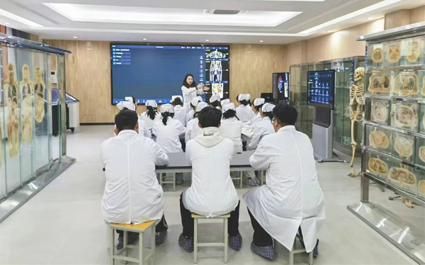 深化教学改革，西京学院国家级一流本科课程+1