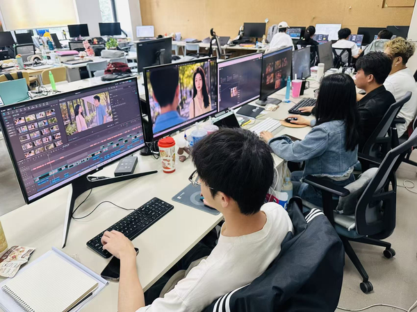 西安欧亚学院首支全AI制作短片《美好生活》正式上线...4.png