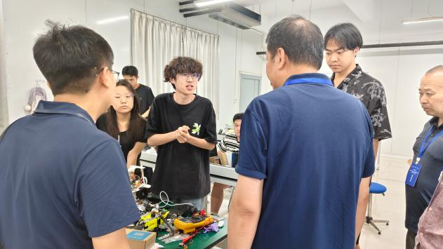 喜报！西京学院学子在2026年全国大学生电子设计竞赛中载誉而归