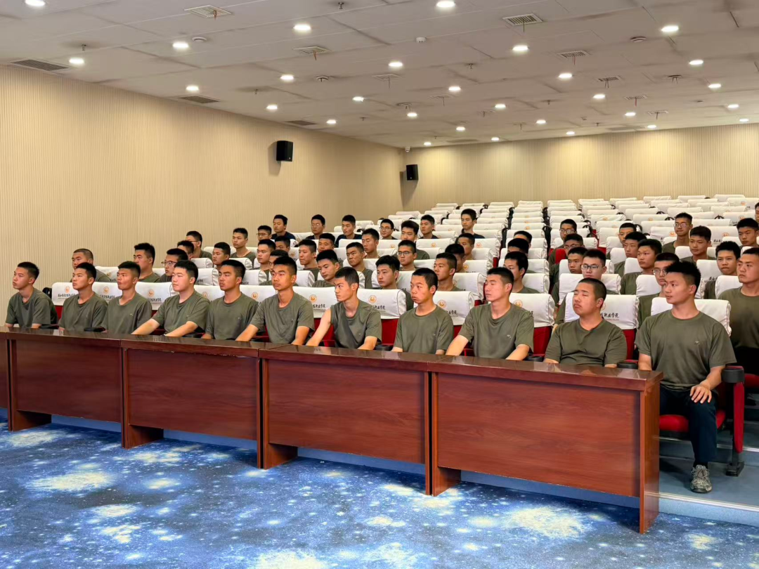 陕西旅游烹饪职业学院开展2025级军事社团法治教育专题讲座