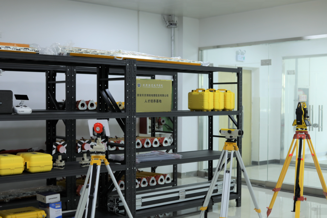 告别纸上谈兵！西安铁道技师学院实训室解锁你的职业通行密码