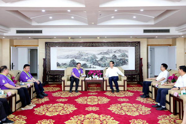 西安明德理工学院2025年“爱我中华”青年大汇聚火车团圆满收官！2.png