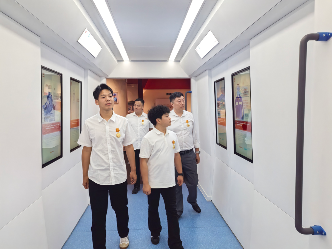 陕西旅游烹饪职业学院组织省级技术能手代表赴西安市劳模精神纪念馆开展研学活动