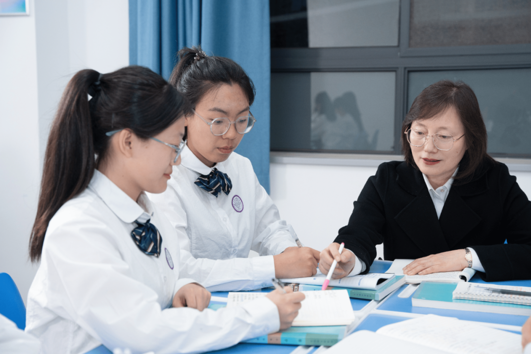 征集志愿丨西安育华职业高中试点“综合高中班”征集志愿开启！