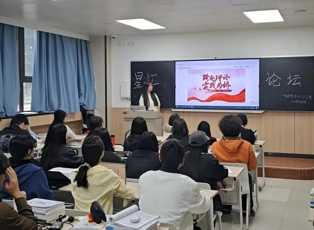 西京学院扎实开展教育教学质量提升月活动