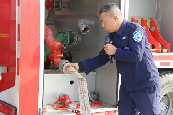 以练为战,防患未“燃” | 西安育华职业高中成功举行学生公寓消防应急疏散演练 以练为战,防患未“燃” | 西安育华职业高中成功举行学生公寓消防应急疏散演练