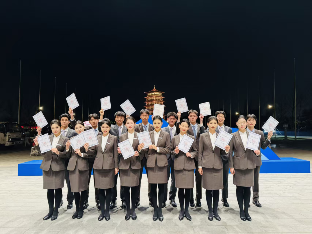 陕西旅游烹饪职业学院学子亮相“投资中国・选择陕西” 跨国公司产业大会赢得赞誉！陕西旅游烹饪职业学院学子亮相“投资中国・选择陕西” 跨国公司产业大会赢得多方赞誉！