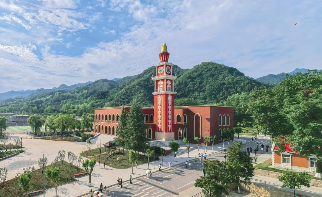 国际传播领域大咖齐聚！西安翻译学院掀起国际传播外语人才培养新热潮