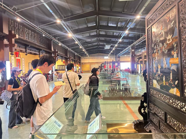 西安明德理工学院2025年“爱我中华”青年大汇聚火车团宁夏行圆满收官！