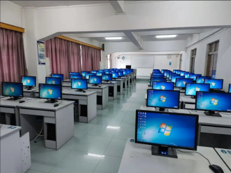 计算机实训室.png