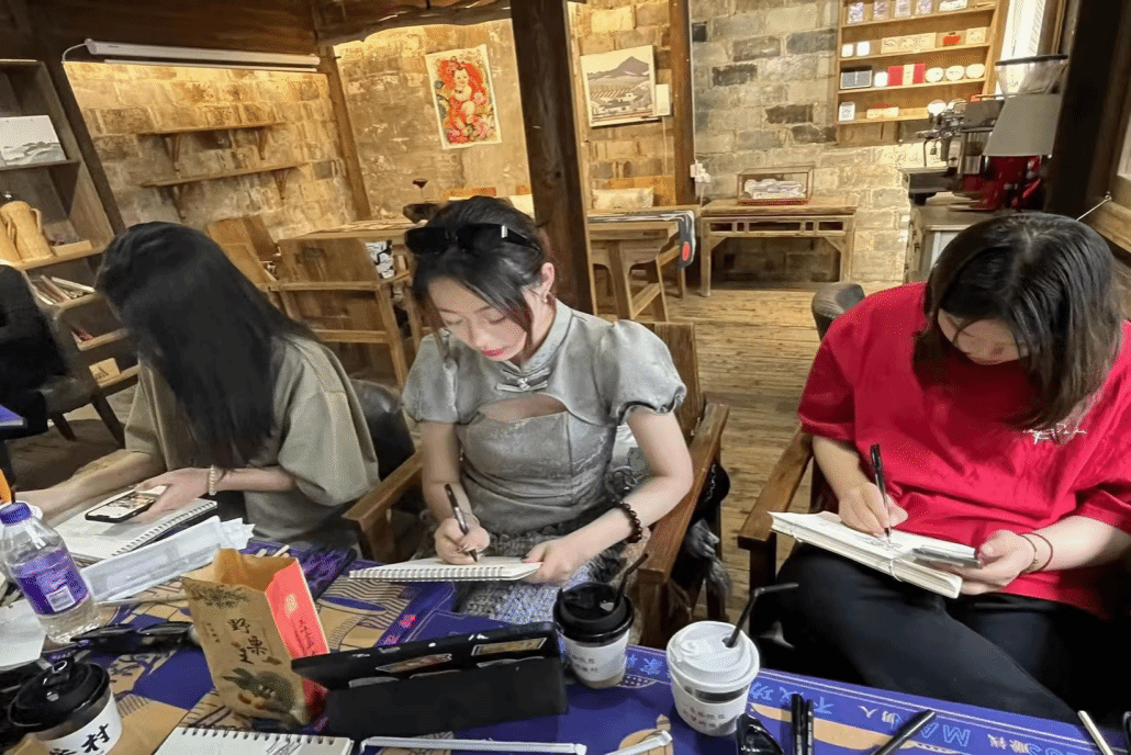 环境设计专业：文化传承+技术创新，构建空间智慧设计的“西安培华学院方案”