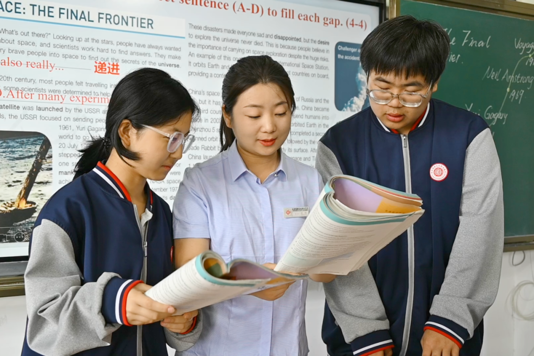 "艺术+语言"双翼齐飞 西安博雅艺术职业高中学子在2025年长安区英语技能大赛中喜获佳绩