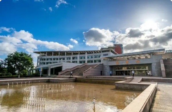 西安理工大学4.png