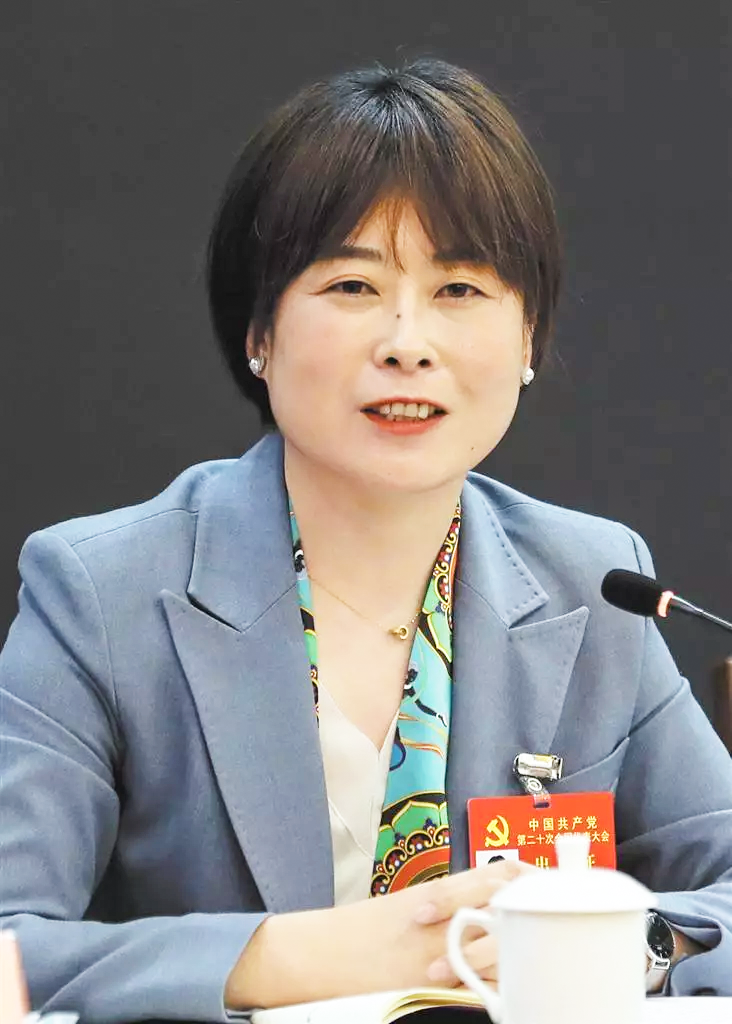 喜报|西京学院校友张凌云获"全国劳动模范"荣誉称号